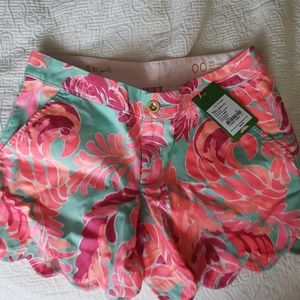 Lilly Pulitzer PINK shorts NWT VACAY resort ready